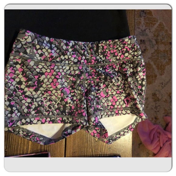 Ivivva Sz 12 shorts EUC
